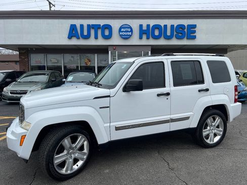 Used 2012 Jeep Liberty Limited Jet w/ Comfort/Convenience Group image 1