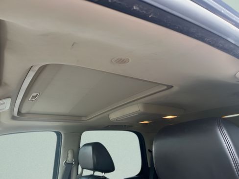Used 2008 Chevrolet Tahoe LTZ w/ LTZ Preferred Equipment Group AWD/4WD image 9