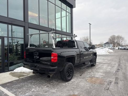 Used 2019 Chevrolet Silverado 2500 LTZ w/ Duramax Plus Package image 3