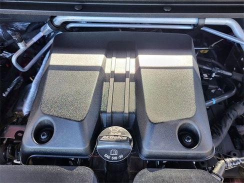 Used 2024 Chevrolet Colorado ZR2 w/ ZR2 Convenience Package III image 33