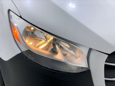 Used 2023 Mercedes-Benz Sprinter 2500 image 12