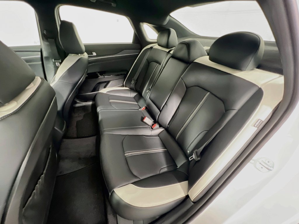 New 2026 Kia K5 GT-Line FWD image 22