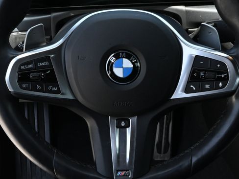 Used 2024 BMW 330i Sedan w/ M Sport Package RWD image 28