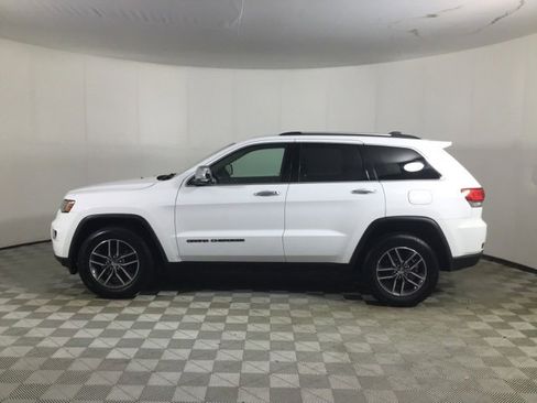 Used 2018 Jeep Grand Cherokee Limited image 4