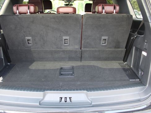 Used 2024 Ford Expedition Limited w/ Excursion Package AWD/4WD image 14