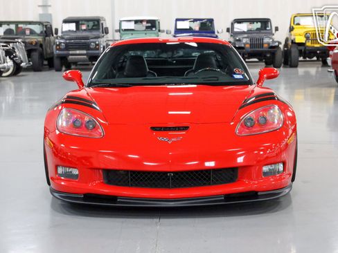 Used 2013 Chevrolet Corvette Grand Sport w/ 3LT Preferred Equipment Group image 3