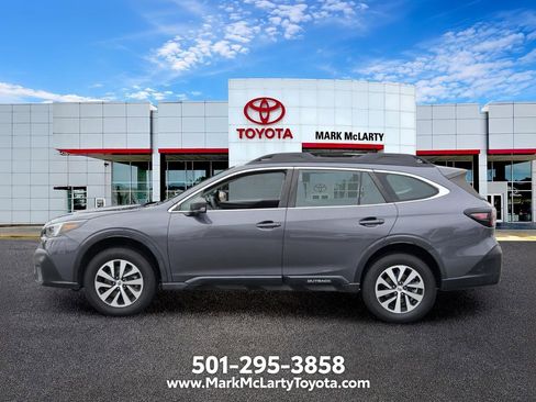 Used 2020 Subaru Outback AWD/4WD image 2