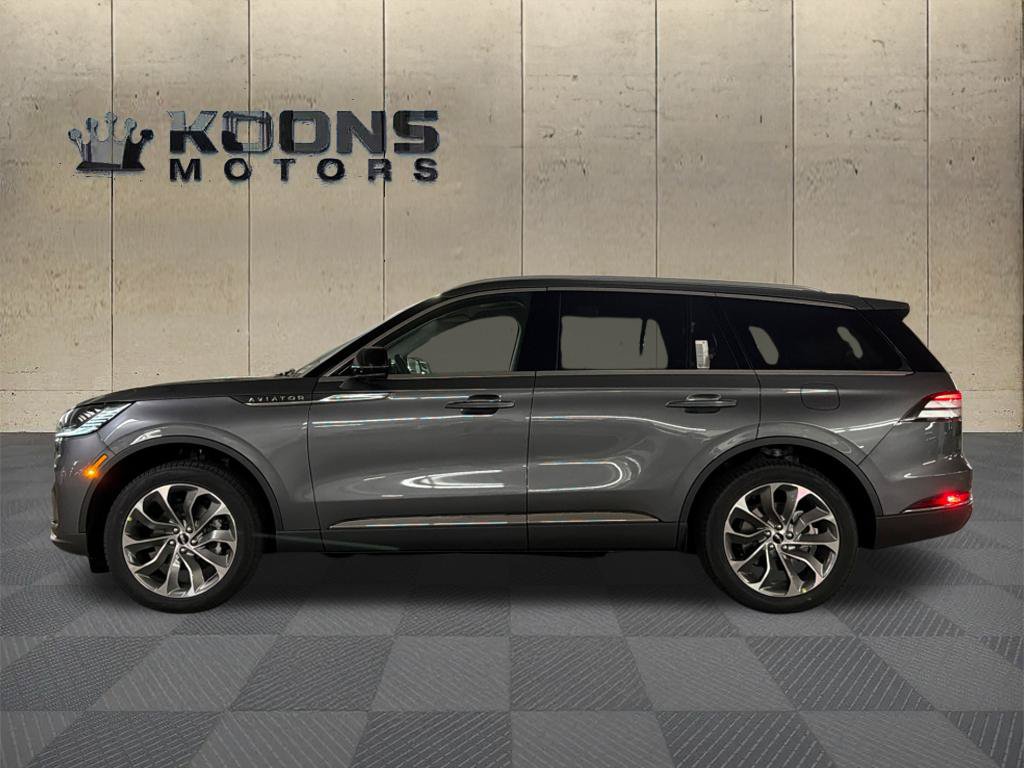 New 2027 Lincoln Aviator Reserve AWD/4WD image 4