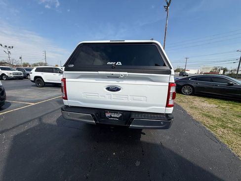 Used 2022 Ford F150 Lariat w/ Equipment Group 501A Mid image 4