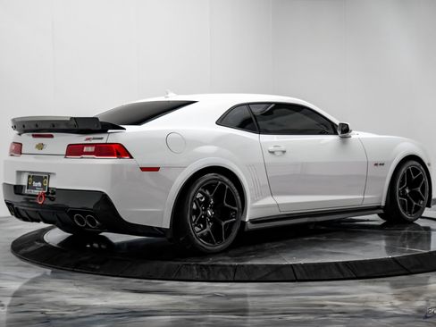 Used 2015 Chevrolet Camaro Z/28 image 13