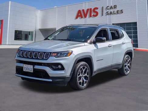 Used 2025 Jeep Compass Limited AWD/4WD image 1