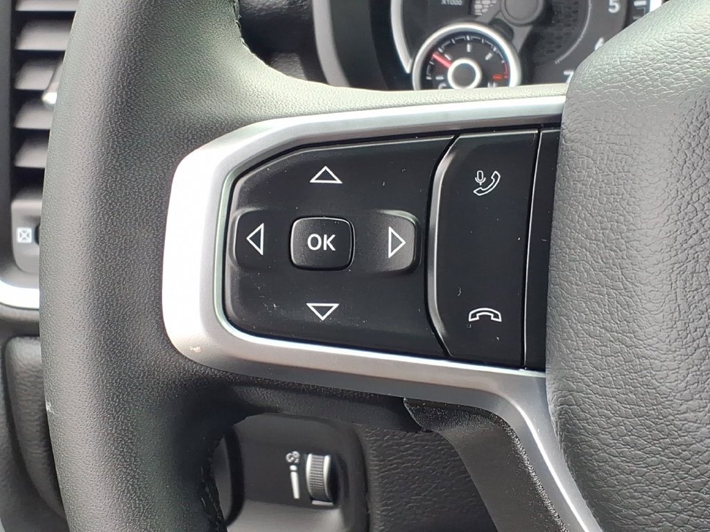 Certified 2026 RAM 2500 Big Horn AWD/4WD image 11