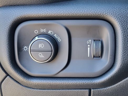 New 2026 RAM 1500 Classic Warlock image 16