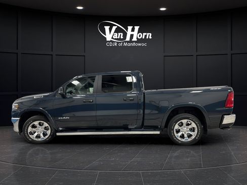 Certified 2025 RAM 1500 Big Horn AWD/4WD image 4