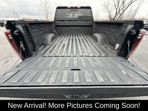 Certified 2024 GMC Sierra 3500 AT4 w/ AT4 Preferred Package image 26