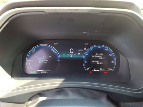 Used 2025 Toyota Grand Highlander AWD Hybrid image 16