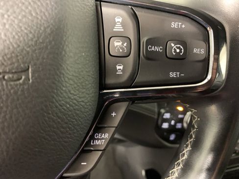 Used 2022 RAM 1500 Limited AWD/4WD image 22