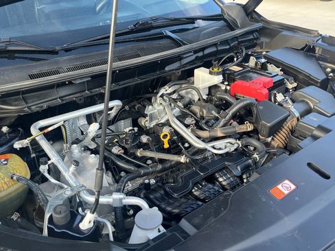 Used 2022 Mitsubishi Outlander SE image 11