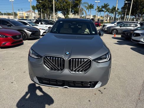 Used 2026 BMW X3 xDrive30 w/ Premium Package image 13