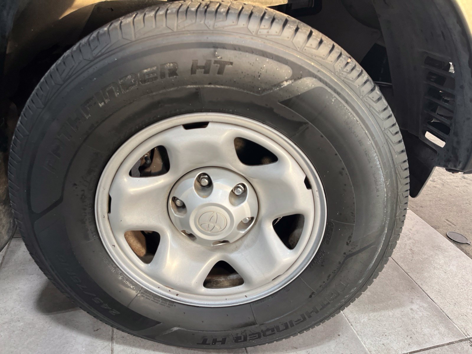 Used 2014 Toyota Tacoma PreRunner RWD image 10