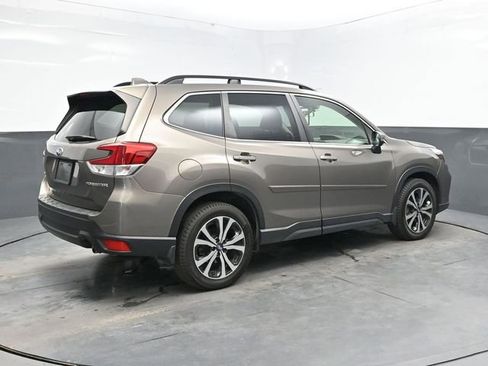 Used 2019 Subaru Forester Limited image 7