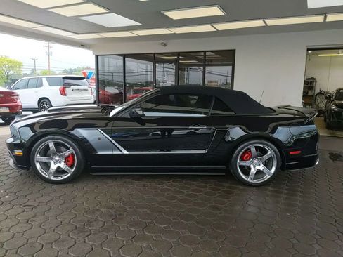 Used 2014 Ford Mustang GT Premium w/ Electronics Package RWD image 12