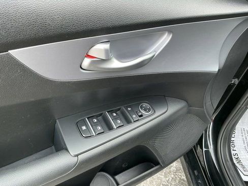 Used 2024 Kia Forte LXS image 15