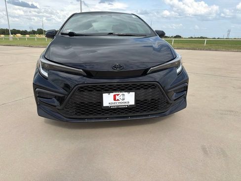 Used 2024 Toyota Corolla SE FWD image 8