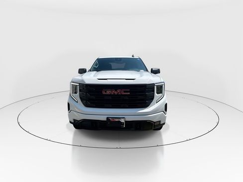 Used 2023 GMC Sierra 1500 Elevation image 3
