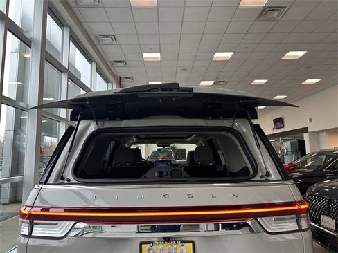 Certified 2022 Lincoln Navigator Reserve image 41
