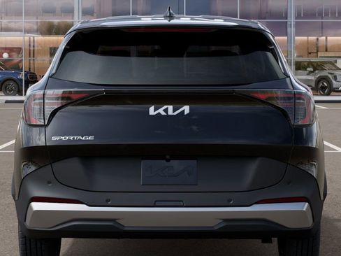 New 2026 Kia Sportage LX image 13