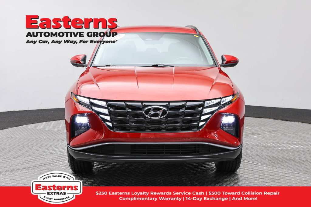 Used 2022 Hyundai Tucson SEL w/ Cargo Package AWD/4WD image 3