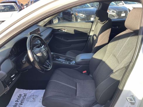 Used 2023 Honda Accord Sport image 14