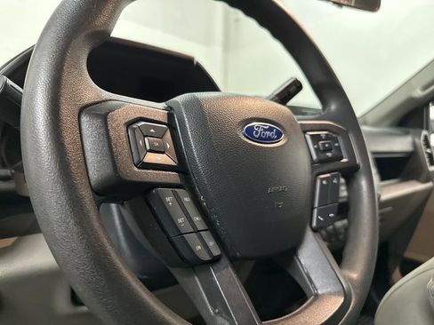 Used 2022 Ford F250 XL w/ Power Equipment Group image 24