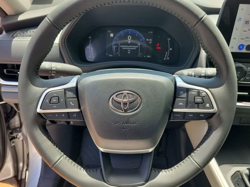 New 2026 Toyota Grand Highlander XLE FWD image 19