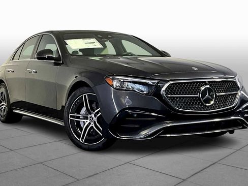 New 2026 Mercedes-Benz E 350 4MATIC Sedan image 19