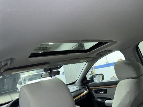 Used 2018 Honda CR-V EX image 24