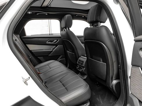 Used 2019 Land Rover Range Rover Velar R-Dynamic SE AWD/4WD image 29