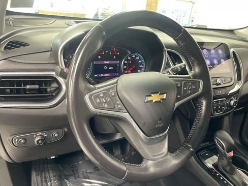 Used 2022 Chevrolet Equinox Premier AWD/4WD image 14