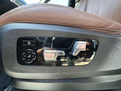 Used 2022 BMW X5 xDrive40i AWD/4WD image 22