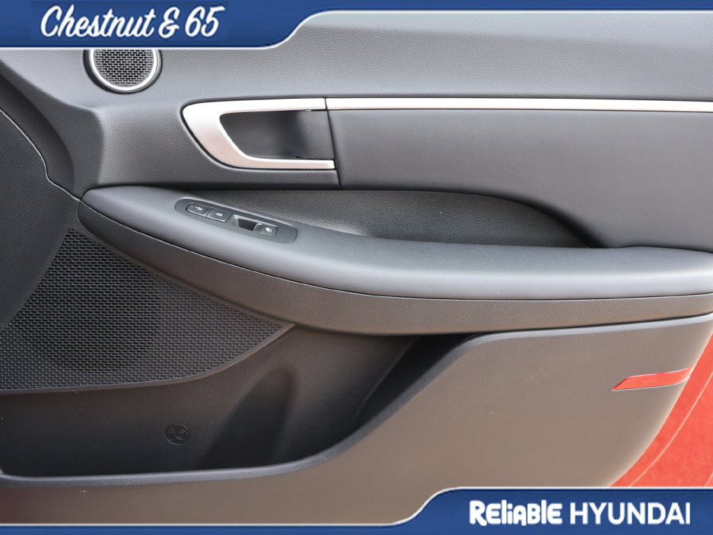 Certified 2025 Hyundai Sonata SEL FWD image 8
