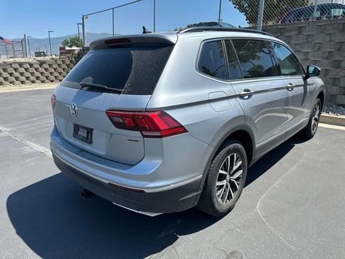Used 2020 Volkswagen Tiguan SE w/ Panoramic Sunroof Package AWD/4WD image 5