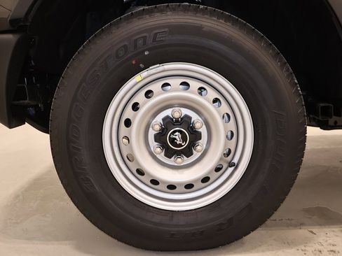 New 2026 Ford Bronco 4-Door image 30