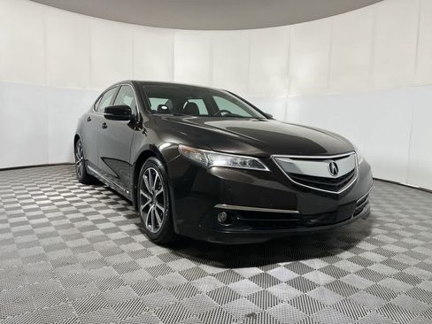 Used 2015 Acura TLX V6 w/ Advance Package FWD image 2
