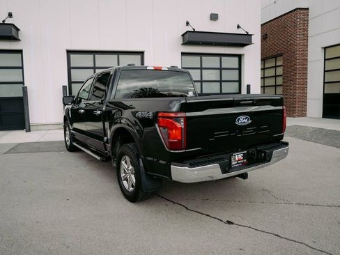 Used 2024 Ford F150 XLT w/ Tow/Haul Package image 12