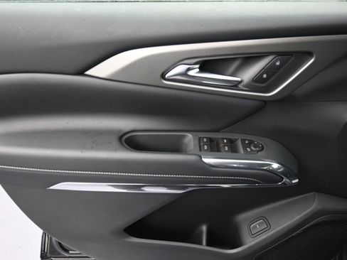 New 2026 Chevrolet Traverse LT AWD/4WD image 24
