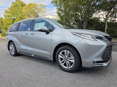 New 2025 Toyota Sienna Limited