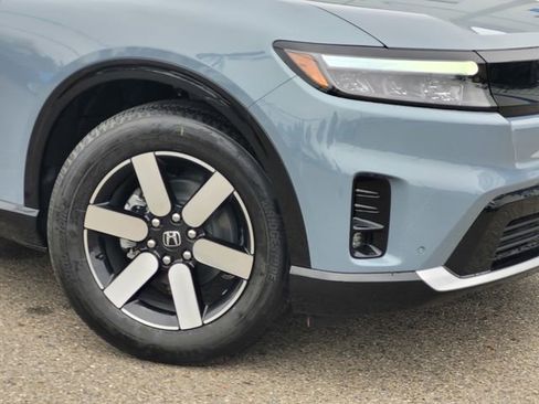 New 2026 Honda Prologue Touring image 3