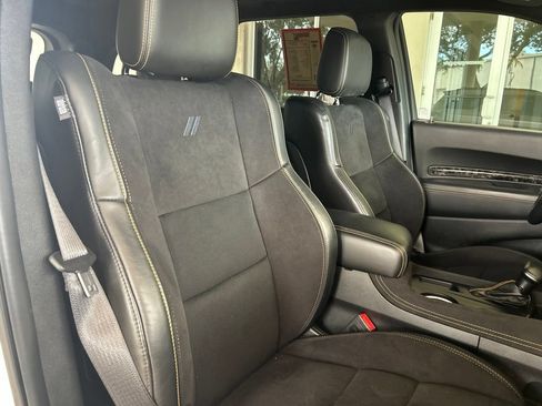 Used 2023 Dodge Durango R/T w/ Hemi Orange Plus Package RWD image 28