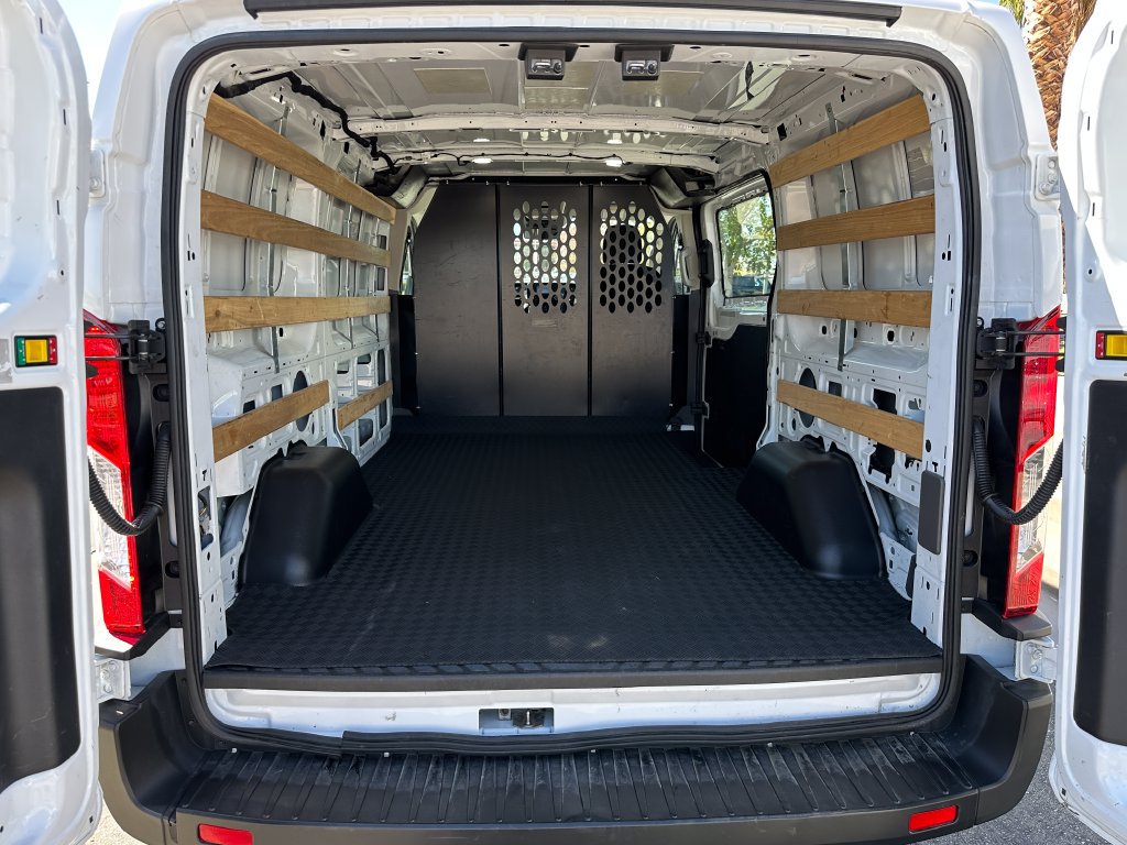 Used 2025 Ford Transit 250 Low Roof w/ Exterior Upgrade Package RWD image 19